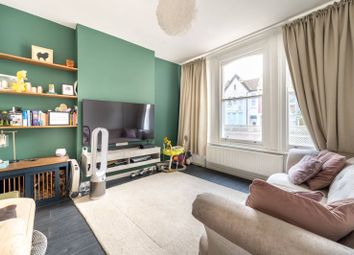 Thumbnail 2 bedroom flat to rent in Willesden Green, Harlesden, London