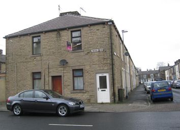 Thumbnail Flat to rent in Lyndhurst Rd, Burnley, Lancashire