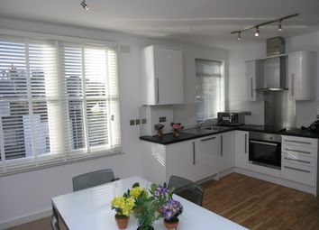 2 Bedrooms Flat to rent in Harcourt Street, London W1 W1H