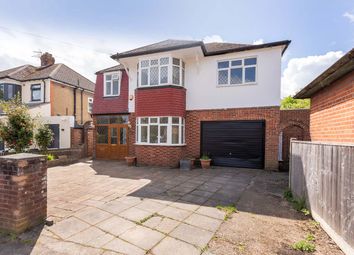Thumbnail Detached house for sale in London Road, Langley