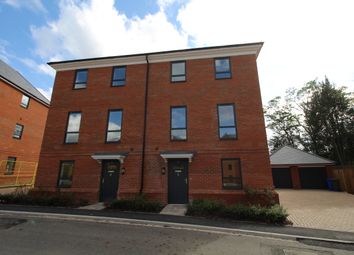 4 Bedroom Town house for rent
