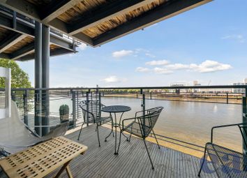 Thumbnail Flat for sale in Capital Wharf, Wapping, London