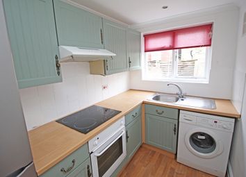 2 Bedrooms Semi-detached house to rent in Battison Street, Bedford MK40