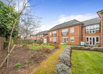 Thumbnail 2 bed flat to rent in Winch's Meadow, Burnham, Bucks