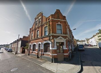 Thumbnail Flat to rent in Albert Road, Chatham