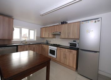 5 Bedrooms Terraced house to rent in New City Road, Plaistow, London. E13