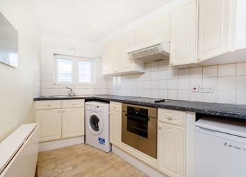 Thumbnail 1 bed flat to rent in Balham High Road, London