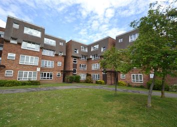 1 Bedrooms Flat for sale in Stourton Avenue, Hanworth, Feltham TW13