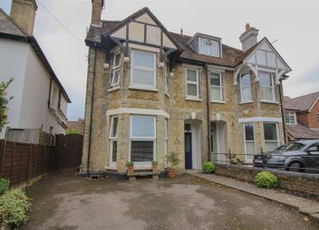 Thumbnail 1 bed flat to rent in Tilford Road, Farnham