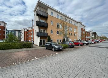 Thumbnail 2 bed flat for sale in Drake Way, Reading, Berkshire