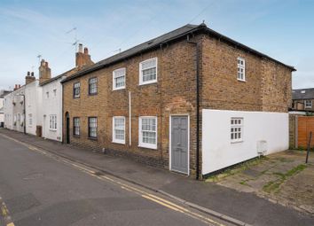 Thumbnail End terrace house to rent in Russell Street, Windsor