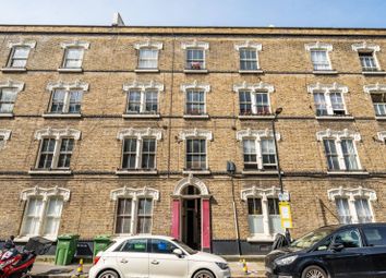 Thumbnail 2 bedroom flat for sale in Crampton Street, Elephant And Castle, London