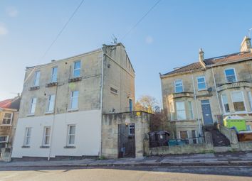 Thumbnail Flat to rent in Station Road, Lower Weston, Bath
