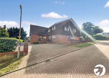 Thumbnail Flat to rent in Meadow Bank, Police Station Road, West Malling, Kent