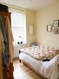 2 Bedrooms Flat to rent in Rushcroft Road, Brixton SW2