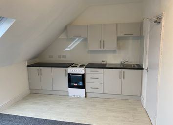 Thumbnail Flat to rent in Beverley Road, Hull
