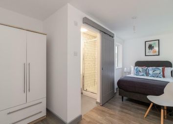 Thumbnail Room to rent in Grosvenor Road, Prenton