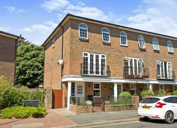 Thumbnail 5 bed town house for sale in Queens Road, Gosport