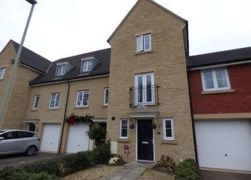 3 Bedroom Town house for rent