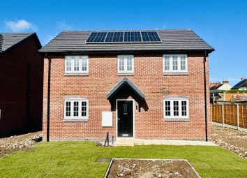 Thumbnail 3 bed detached house for sale in Fairfield Road, Hugglescote, Coalville