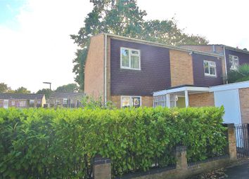2 bed maisonette for sale in Scarlett Close, Woking GU21
