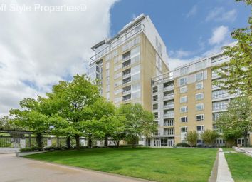 2 Bedrooms Flat to rent in Westferry Circus, London E14