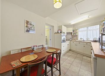 Thumbnail 1 bed flat for sale in Princes Avenue, London
