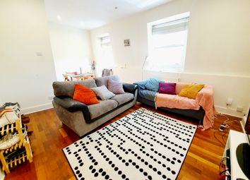 Thumbnail 2 bed flat to rent in Hillmarton Road, Islington