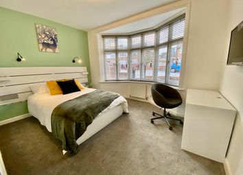 Thumbnail Room to rent in Russell Street, Reading
