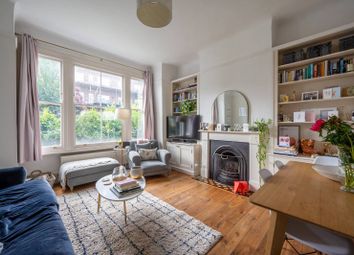 Thumbnail 2 bedroom flat to rent in Oakhill Road, Putney, London