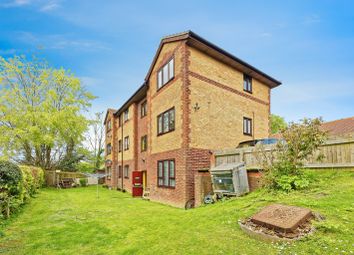 Thumbnail Flat for sale in Maresfield Close, Dover, Kent