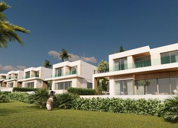 Thumbnail 3 bed villa for sale in Estepona, Marbella Area, Costa Del Sol