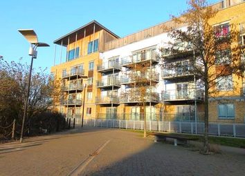 Thumbnail 2 bed flat to rent in Quayside Drive, Colchester