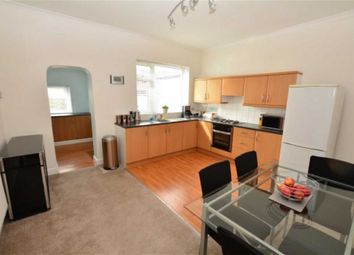2 Bedrooms Terraced house for sale in Lower Oxford Street, Castleford, West Yorkshire WF10