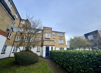 Thumbnail 2 bed flat to rent in Dadswood, Harlow, Essex