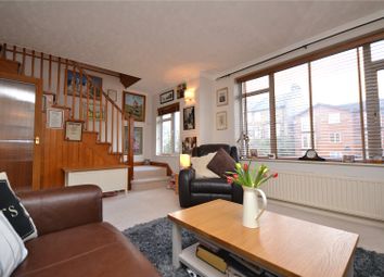 2 Bedrooms Maisonette for sale in The Elms, Friern Park, North Finchley, London N12