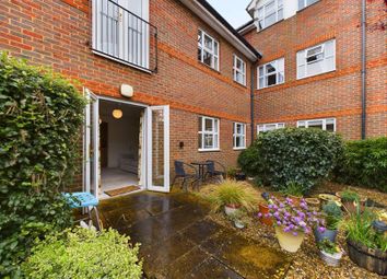 Thumbnail 2 bed property for sale in Dean Street, Marlow