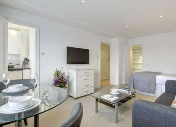 Thumbnail 1 bed flat to rent in Hill Street, Mayfair, London