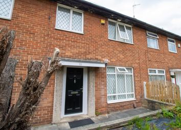 3 Bedrooms  for sale in Whincover Bank, Leeds LS12