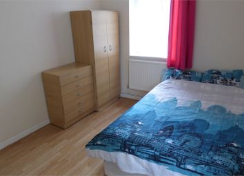 Thumbnail Room to rent in Devons Road, Bow / Mile End, London