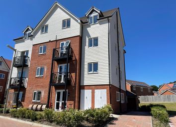 Thumbnail 2 bed flat for sale in Blyth Gardens, Hedge End, Southampton