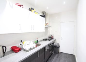 4 Bedrooms Terraced house to rent in Dunedin Road, Ilford, London IG1