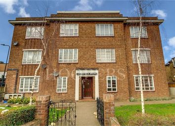 2 Bedrooms Flat for sale in Cairnfield Avenue, London NW2