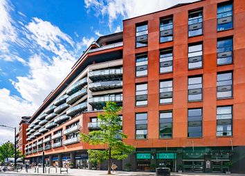 Thumbnail 1 bed flat for sale in South Wharf Road, London