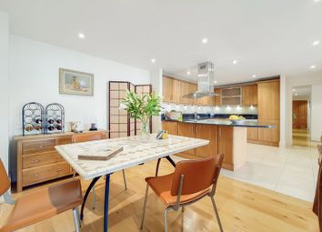 Thumbnail Flat for sale in Brewhouse Lane, London