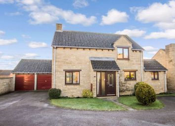 Thumbnail 4 bed detached house for sale in The Spears, Yarnton, Kidlington