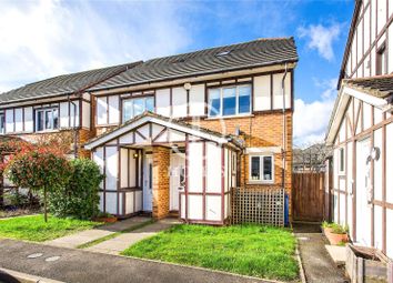 3 Bedrooms Semi-detached house for sale in Heton Gardens, London NW4