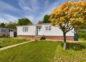 Thumbnail 3 bed mobile/park home for sale in Sandleford Lodge Park, Thatcham