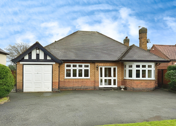 Thumbnail Bungalow for sale in Wollaton Road, Wollaton Village