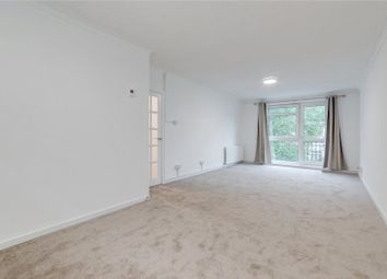Thumbnail 2 bedroom flat to rent in Chester Close South, London